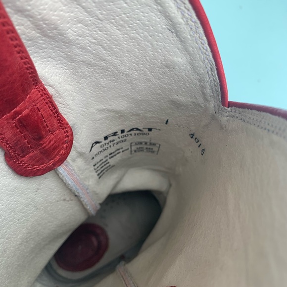 Red Cowboy Boots - Picture 4 of 5